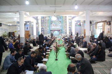 تصاویر / برگزاری جلسه انس با قرآن در اسدآباد