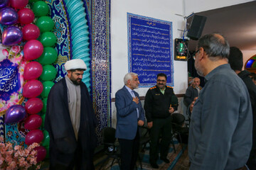 تصاویر/ مراسم تکریم خانواده شهدای فتنه آمریکایی صهیونسیتی دی ماه در مسجد ولیعصر(عج)