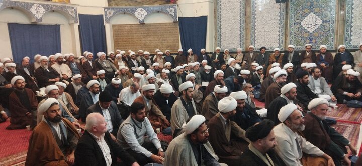 تصاویر/ نشست تبیینی جامعه مبلغین ولایی