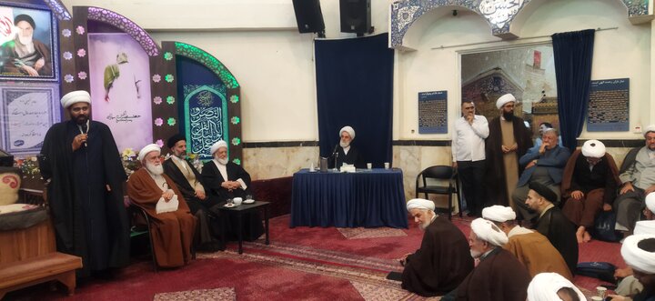تصاویر/ نشست تبیینی جامعه مبلغین ولایی
