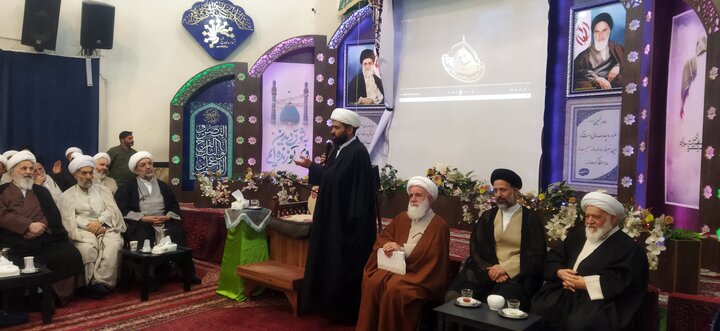 تصاویر/ نشست تبیینی جامعه مبلغین ولایی