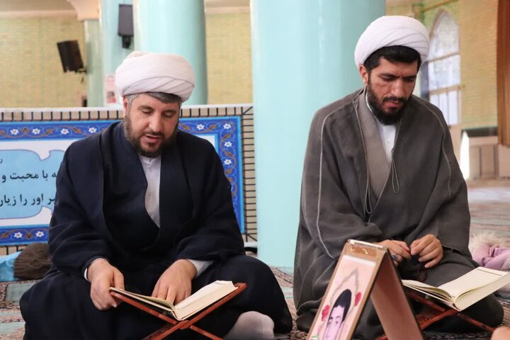 تصاویر/ آیین جمع خوانی قرآن کریم در تکاب