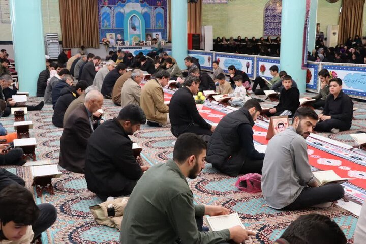 تصاویر/ آیین جمع خوانی قرآن کریم در تکاب