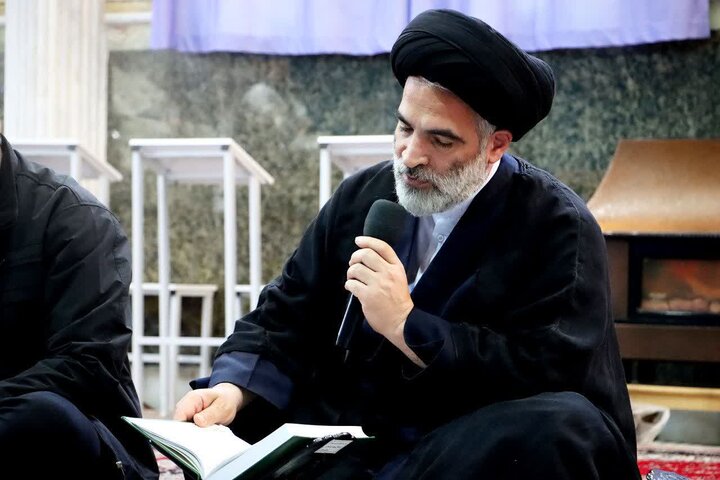 تصاویر/ مراسم جمع خوانی قرآن کریم در سلماس