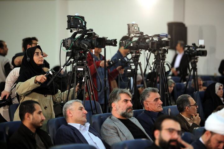 تصاویر/سی و سومین نمایشگاه بین المللی قرآن کریم