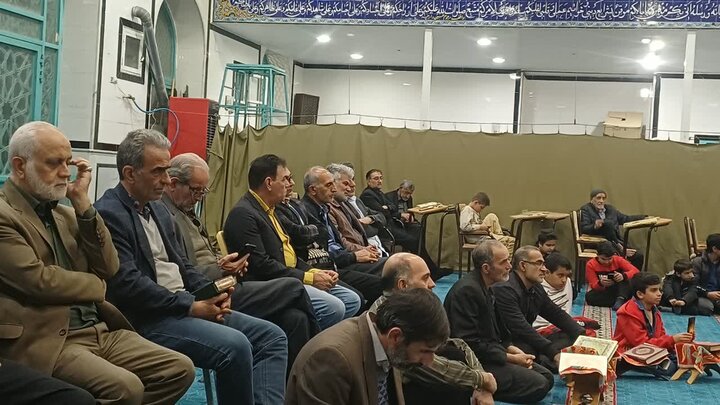 تصاویر/ حضور امام جمعه شهر آران و بیدگل قرائت های قرآن سطح شهر