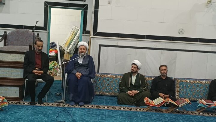 تصاویر/ حضور امام جمعه شهر آران و بیدگل قرائت های قرآن سطح شهر