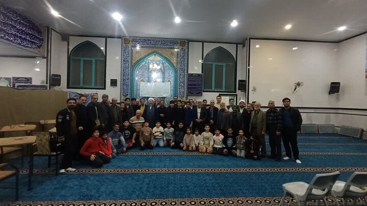 تصاویر/ حضور امام جمعه شهر آران و بیدگل قرائت های قرآن سطح شهر