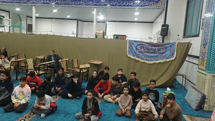 تصاویر/ حضور امام جمعه شهر آران و بیدگل قرائت های قرآن سطح شهر