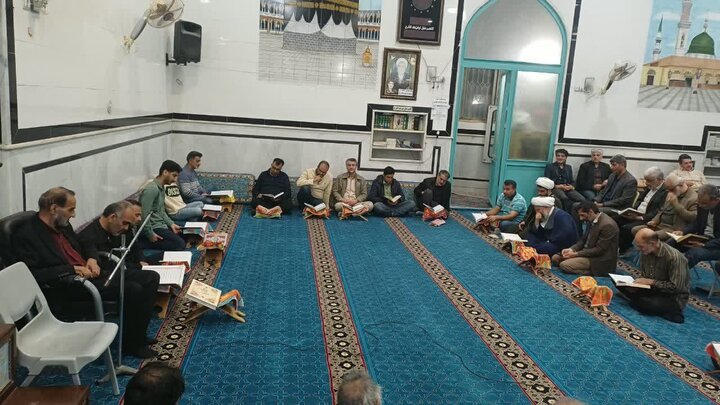 تصاویر/ حضور امام جمعه شهر آران و بیدگل قرائت های قرآن سطح شهر