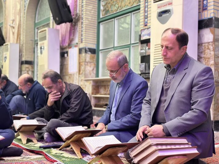 تصاویر/ محفل انس با قرآن در مسجد ولیعصر(عج)