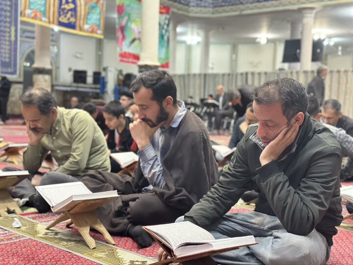 تصاویر/ محفل انس با قرآن در مسجد ولیعصر(عج)