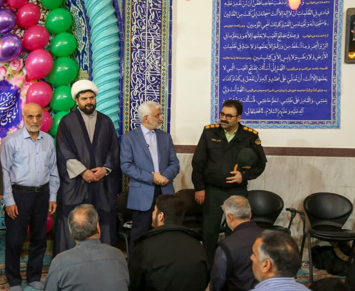 تصاویر/ مراسم تکریم خانواده شهدای فتنه آمریکایی صهیونسیتی دی ماه در مسجد ولیعصر(عج)