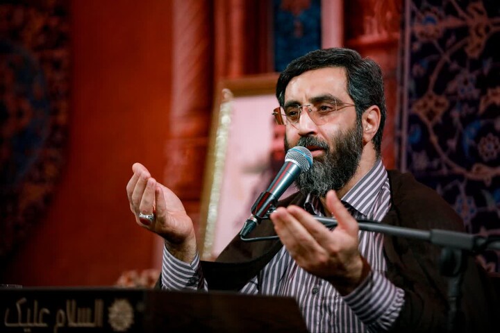 تصاویر| مناجات خوانی شب های رمضان فدائیان حسین (ع) اصفهان