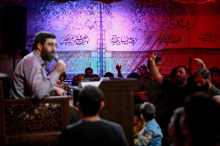 تصاویر| مناجات خوانی شب های رمضان فدائیان حسین (ع) اصفهان
