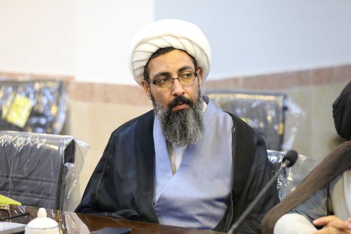 تصاویر/ جلسه بصیرتی با موضوع جنگ ترکیبی و "جنگ آری یا خیر؟