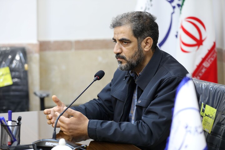 تصاویر/ جلسه بصیرتی با موضوع جنگ ترکیبی و "جنگ آری یا خیر؟