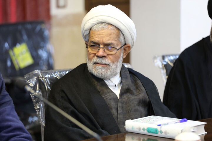 تصاویر/ جلسه بصیرتی با موضوع جنگ ترکیبی و "جنگ آری یا خیر؟