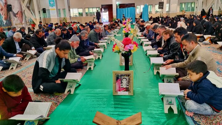 تصاویر/ محفل جزءخوانی قرآن کریم در شهر رابر