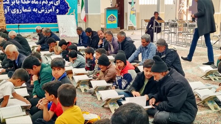 تصاویر/ محفل جزءخوانی قرآن کریم در شهر رابر