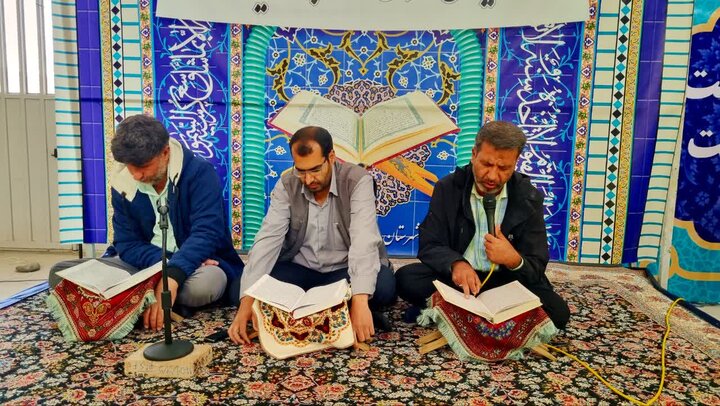 تصاویر/ محفل جزءخوانی قرآن کریم در شهر رابر