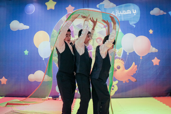 تصاویر/ حال و هوای دومین روز از سی و سومین دوره نمایشگاه بین‌المللی قرآن کریم