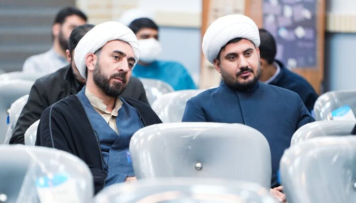 تصاویر/ دیدار روحانیون و طلایه داران تبلیغ ماه مبارک رمضان با امام جمعه سیرجان