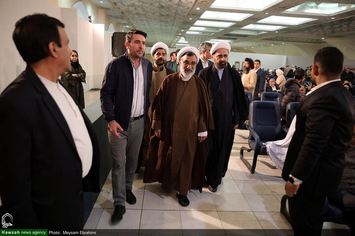 أجواء معرض طهران الدولي الـ33 للقرآن الكريم في يومه الأول