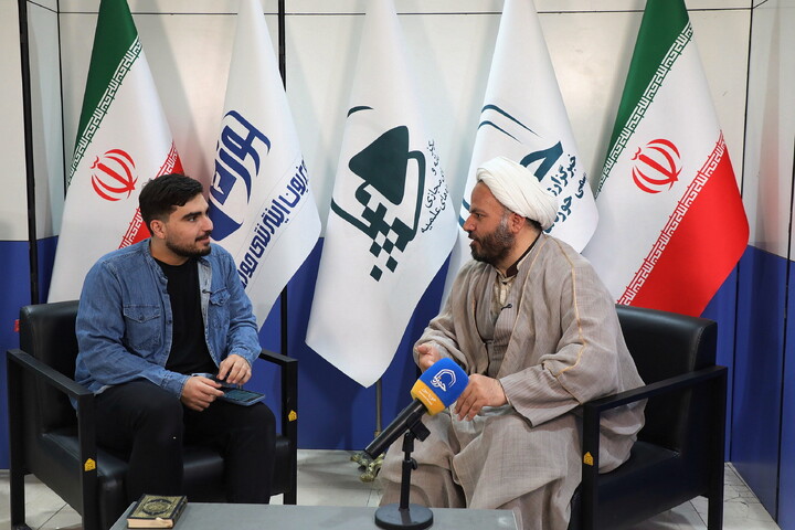 تصاویر/ حضور روحانیون در  سی و سومین نمایشگاه بین المللی قرآن کریم