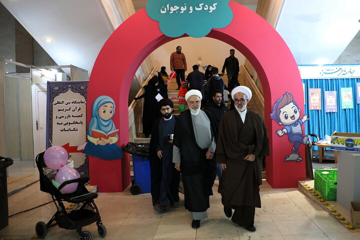 تصاویر/ حضور روحانیون در  سی و سومین نمایشگاه بین المللی قرآن کریم