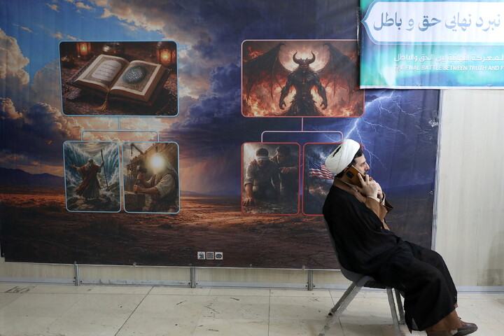 تصاویر/ حضور روحانیون در  سی و سومین نمایشگاه بین المللی قرآن کریم