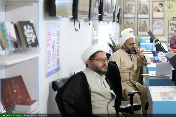 تواصلٌ مباشرٌ لرجال الدين في الدورة الـ33 لمعرض طهران الدولي للقرآن الكريم