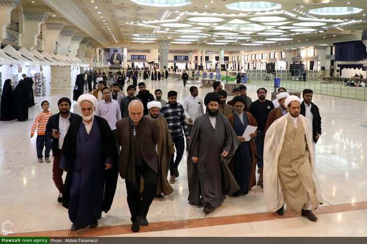تواصلٌ مباشرٌ لرجال الدين في الدورة الـ33 لمعرض طهران الدولي للقرآن الكريم