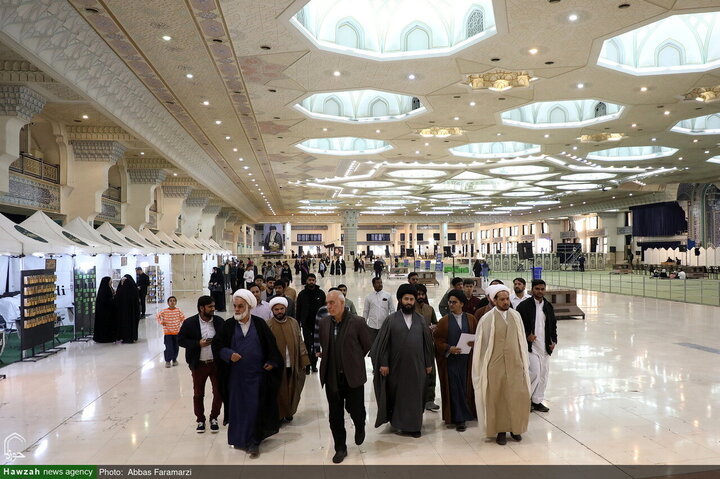 تواصلٌ مباشرٌ لرجال الدين في الدورة الـ33 لمعرض طهران الدولي للقرآن الكريم
