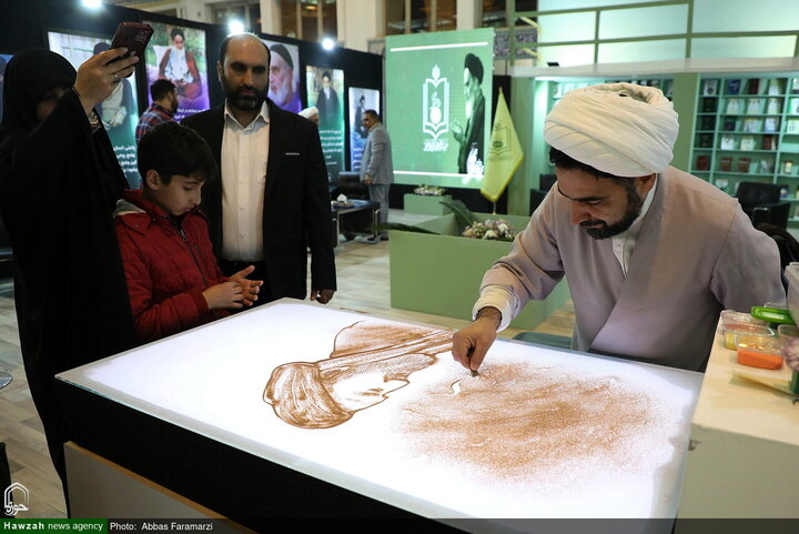 تواصلٌ مباشرٌ لرجال الدين في الدورة الـ33 لمعرض طهران الدولي للقرآن الكريم