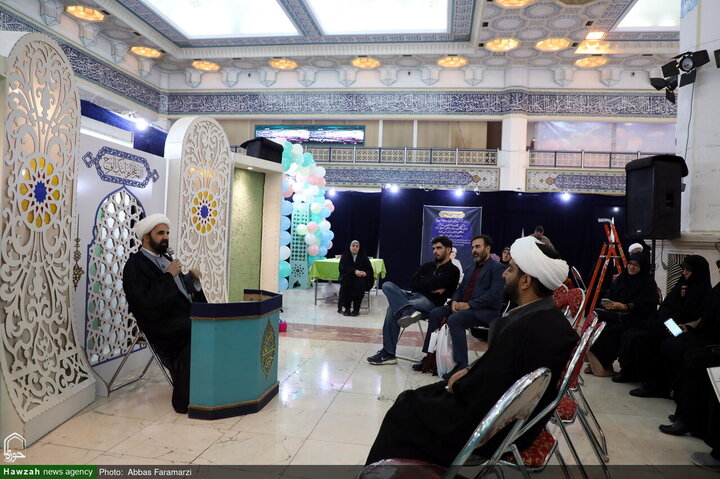 تواصلٌ مباشرٌ لرجال الدين في الدورة الـ33 لمعرض طهران الدولي للقرآن الكريم