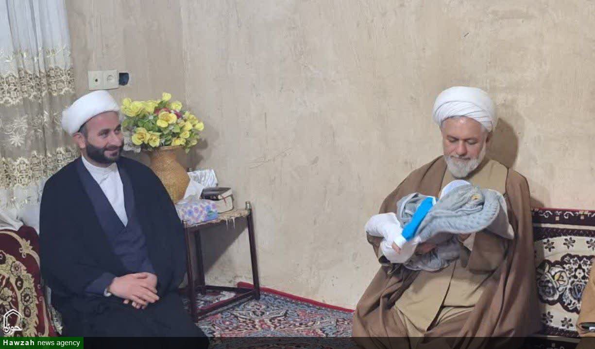 حضور امام جمعه اسدآباد در روستای گذرکجین