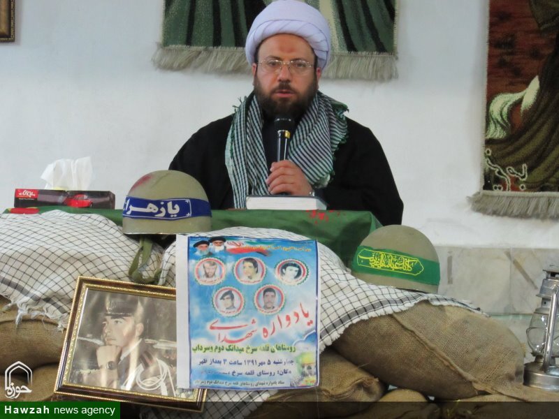 استکبار، امت‌ها را از مسیر عدالت منحرف می‌کند