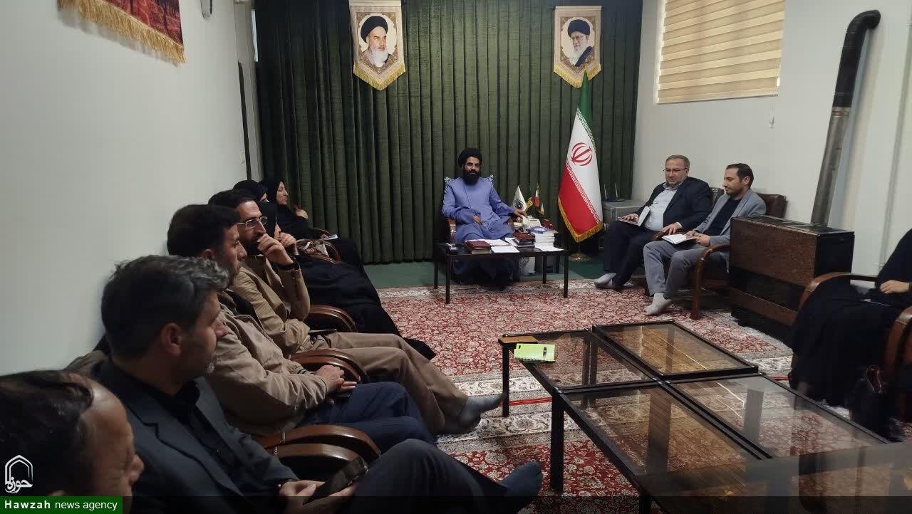 آموزش، زیربنای پیشرفت جامعه است