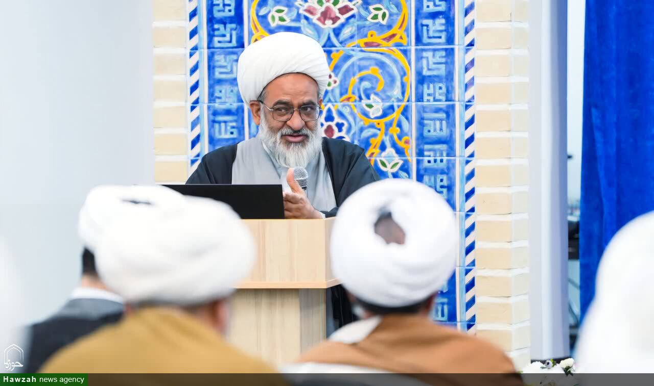 منبرهای ماه مبارک رمضان با تفسیر عمیق قرآن غنی‌سازی شوند