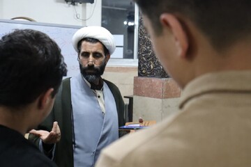 تصاویر/ کارگاه آموزشی با موضوع ارتباط با نوجوان  در ارومیه