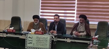 جلسه توجیهی طرح «زندگی با آیه‌ها» در نطنز برگزار شد