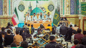 تصاویر/ جزء خوانی قرآن کریم به روش حفظ خوانی در نجف ایران