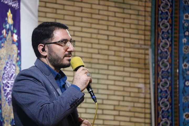 تصاویر/ برگزاری محفل ضیافت نور در شهرستان خمین