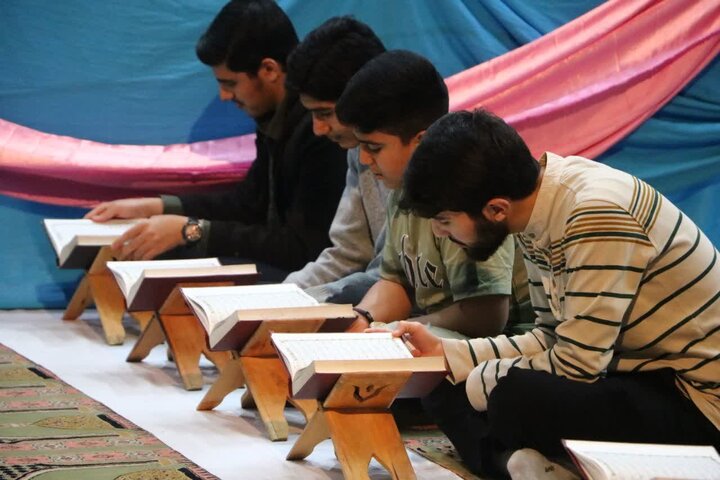 تصاویر/ برگزاری محفل ضیافت نور در شهرستان خمین