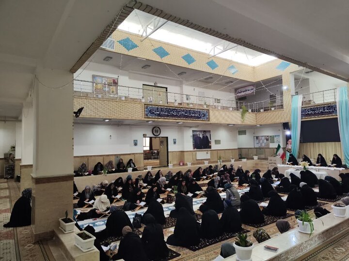 تصاویر/ مراسم جمع خوانی قرآن کریم در حوزه علمیه ریحانه الرسول(س) ارومیه