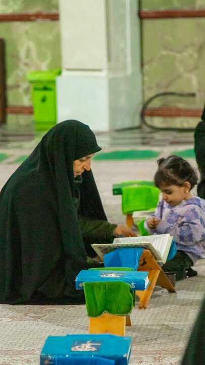 تصاویر/ جزء خوانی قرآن کریم به روش حفظ خوانی در نجف ایران