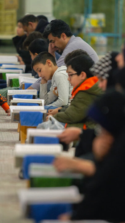 تصاویر/ جزء خوانی قرآن کریم به روش حفظ خوانی در نجف ایران