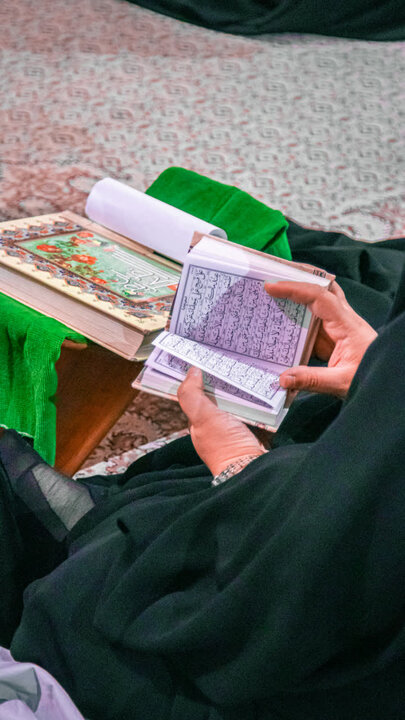 تصاویر/ جزء خوانی قرآن کریم به روش حفظ خوانی در نجف ایران