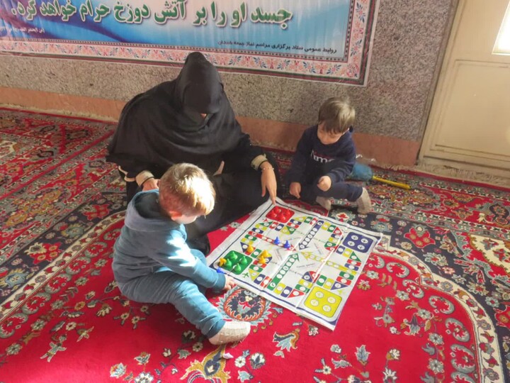 تصاویر/ جزء خوانی قرآن‌ کریم در حسینیه امام خمینی(ره) همدان